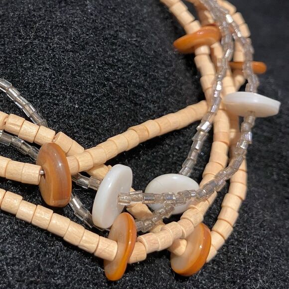 Wood and bead layered bracelet, approximately 8 1/2 inches long - Picture 2 of 2